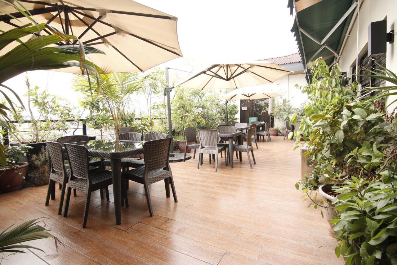 Spiral Suites Hotel Quezon City Ngoại thất bức ảnh